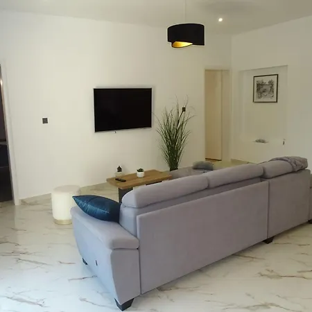 Parancin By Interhome