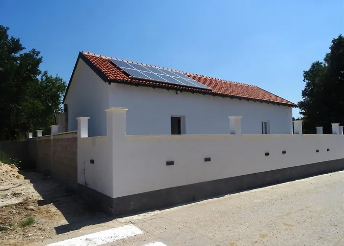 Parancin By Interhome * Stankovci (Zadar)