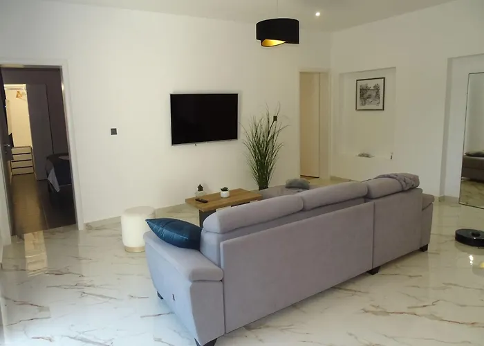 Parancin By Interhome
